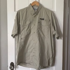 Columbia Sportswear shirt size men’s large